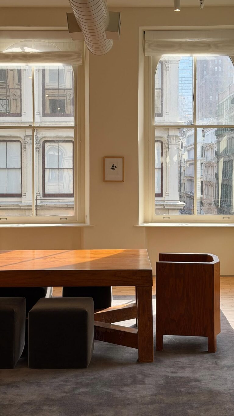 The Minimal Interiors Inspiring a Cleaner Workday Palette — NYC Style Journal